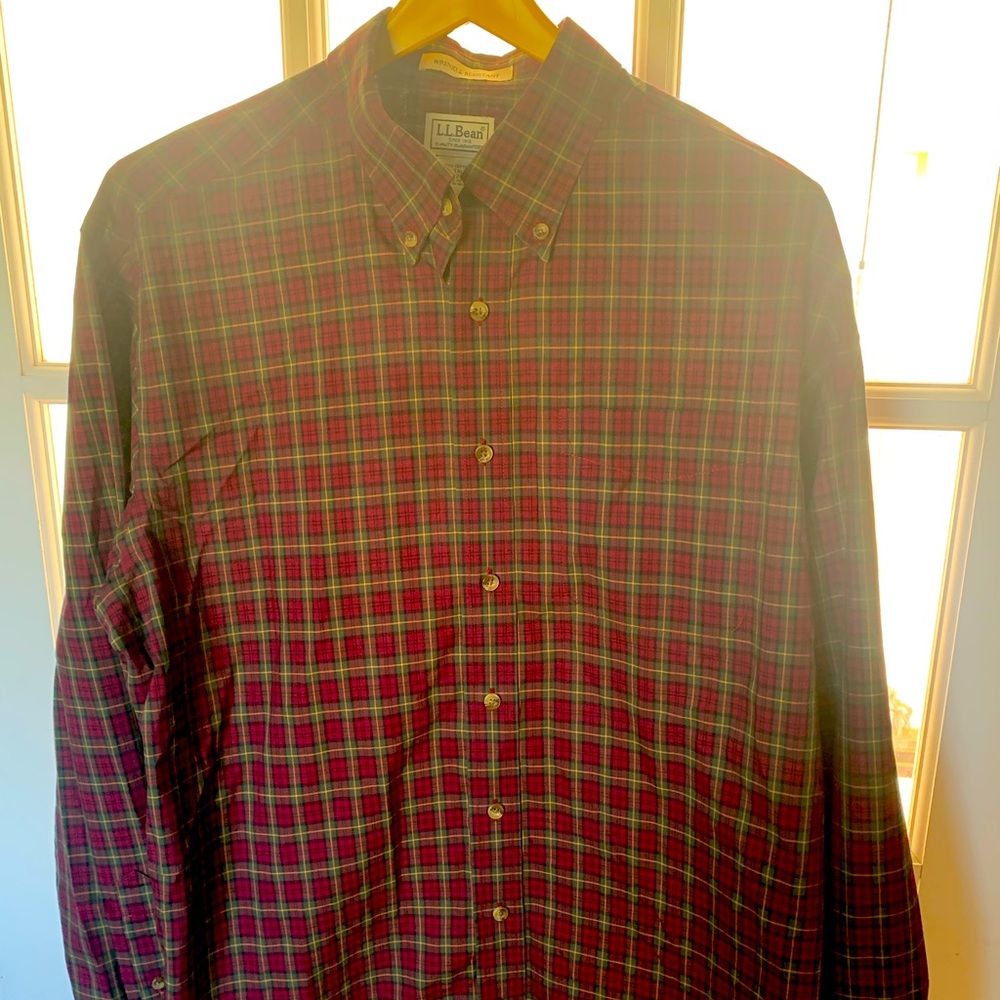 6/$20 L.L. Bean men’s button down shirt A4